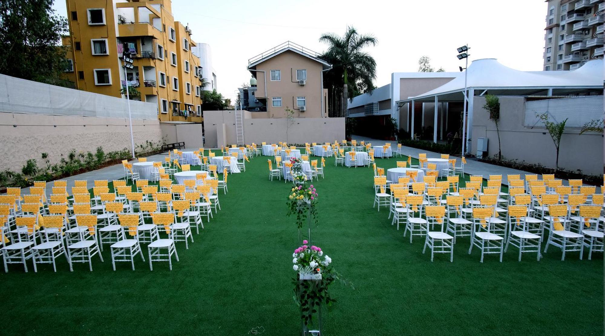 Hotel Haldi Nashik Exterior foto